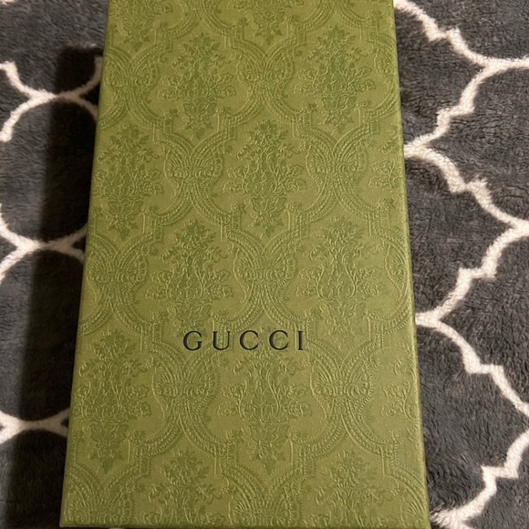 NWT Gucci sandals size 36 (6) us size!  Never wore. - Picture 10 of 10